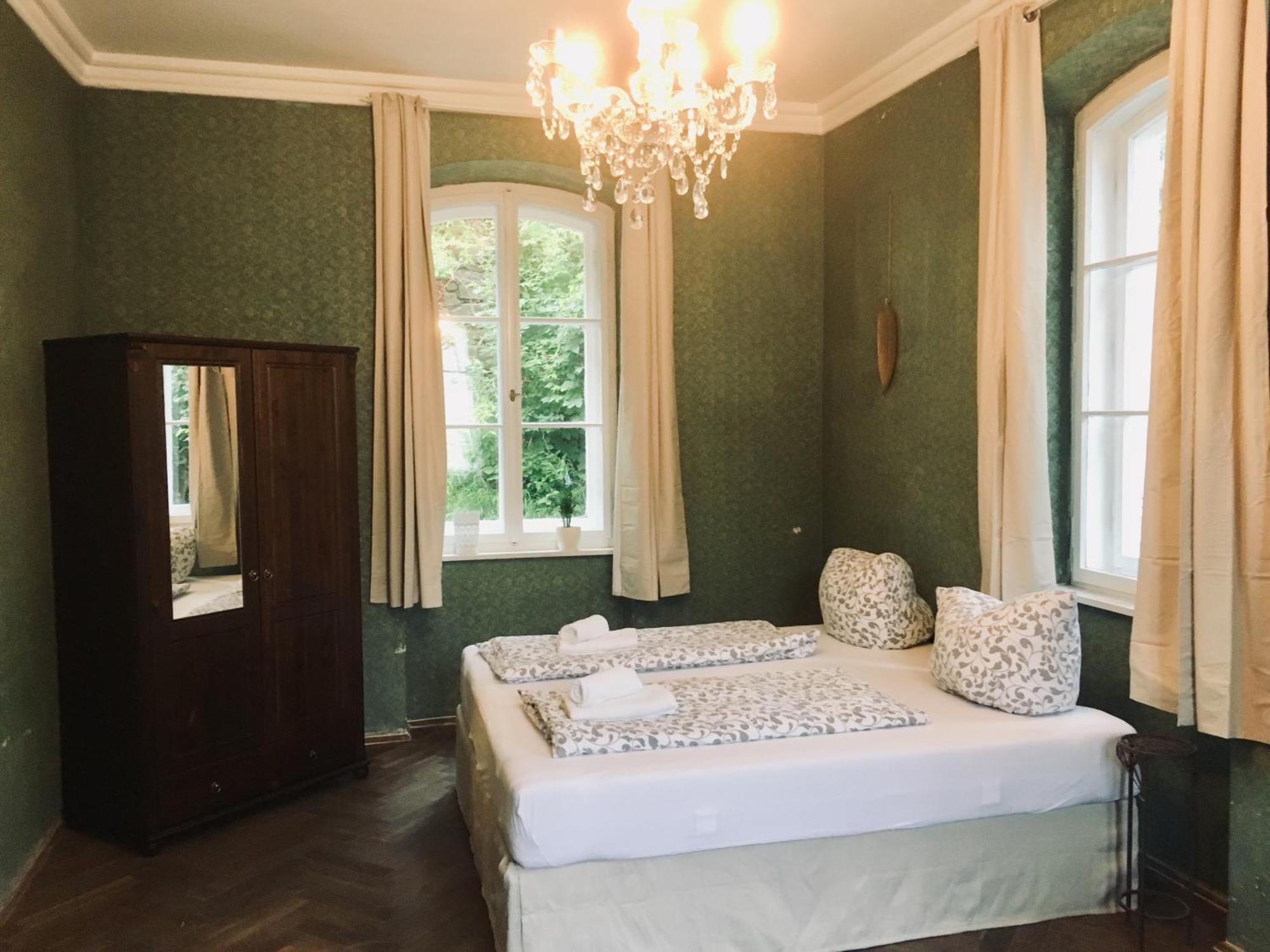Art Hotel&hostel Hotel 3*